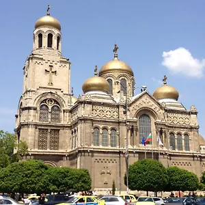 Cathedral Гостевой дом